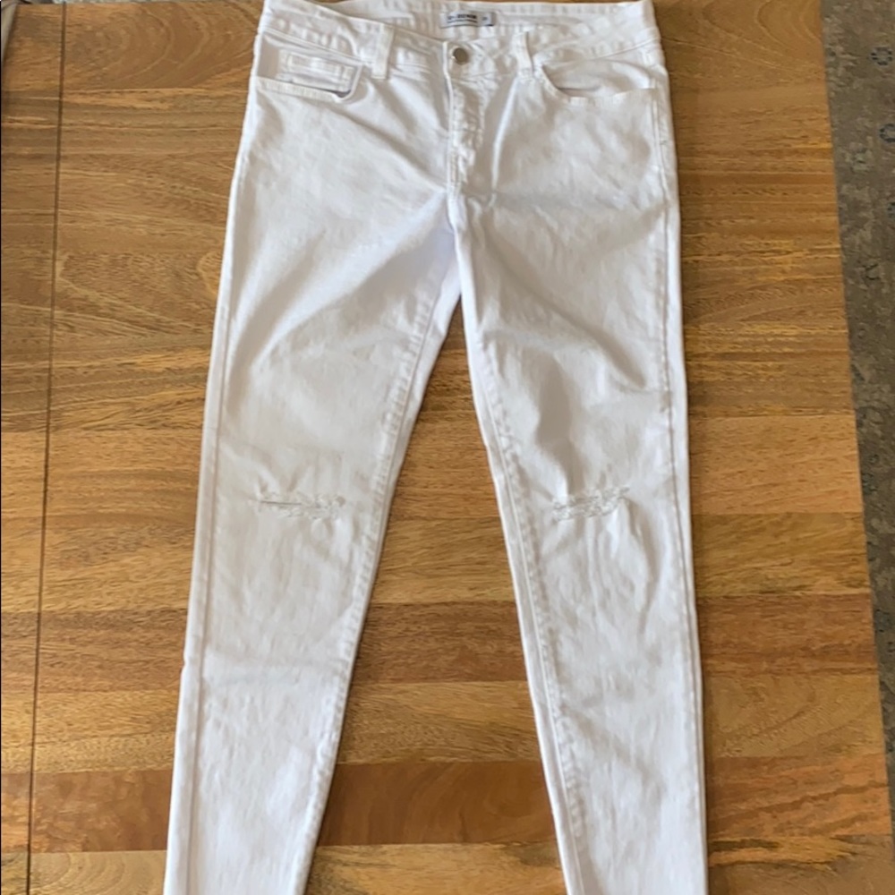 NWT White Ankle Jean Distressed